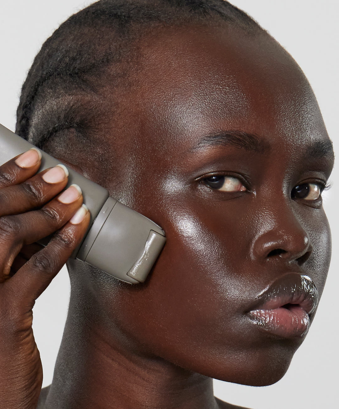 Glow and Sculpt Face Primer - Radiant Base for Flawless Makeup | Long-Lasting, All Skin Types