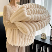 250GSM Ultra Soft & Warm Fluffy Throw Blanket - Cozy Bed Blanket for Winter, Decorative Striped Design Perfect for Nap, Sleep